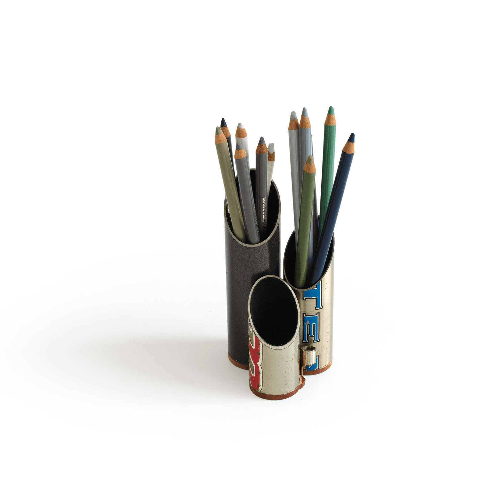 Bleistifthalter mit dem Namen Schrottplatz aus recycelten Fahrradrahmen